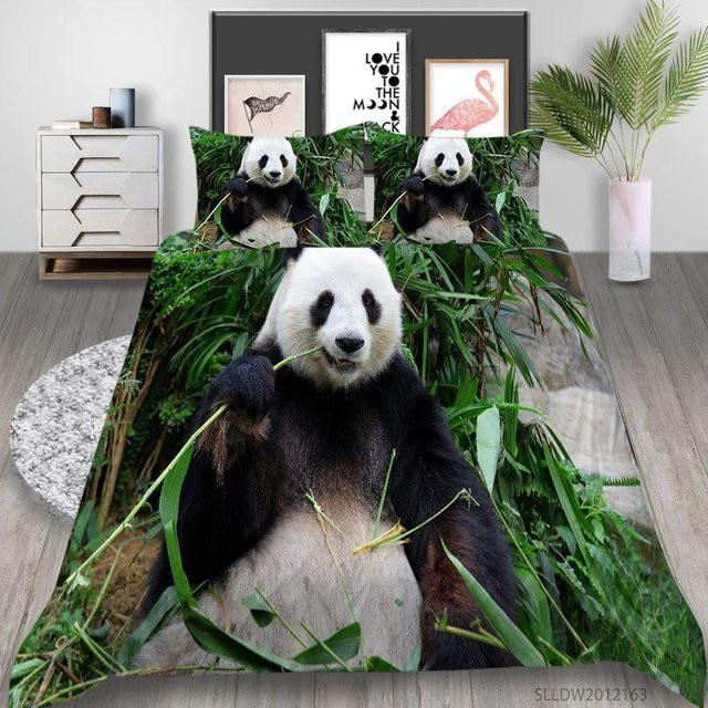 Panda Bettwäsche-Set von JMG Household Supplies in Schwarz-Weiß mit Bambuszweig-Motiv, 2-teilig oder 3-teilig, B/H: 135 x 200 cm - Bild 1