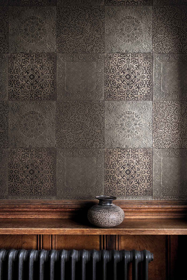 Cole & Son Wallpaper Bazaar Pewter Tapete in Grau mit geometrischem Vintage-Design und Non-Woven-Material - Bild 1