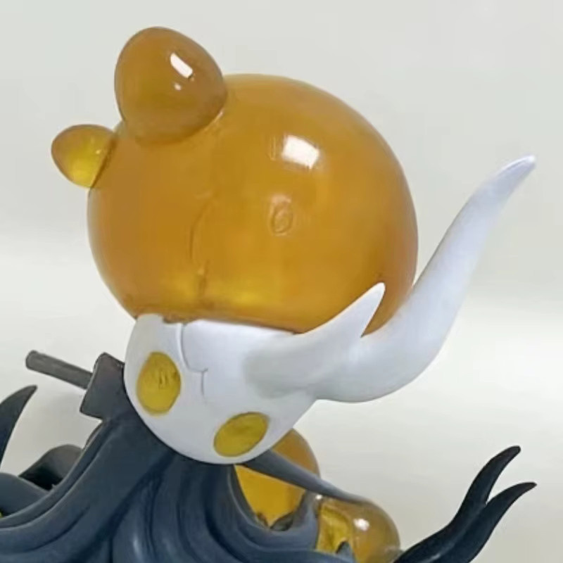 Bandai Hollow Knight Broken Vessel, Leuchtende Actionfigur, 16cm - Bild 3