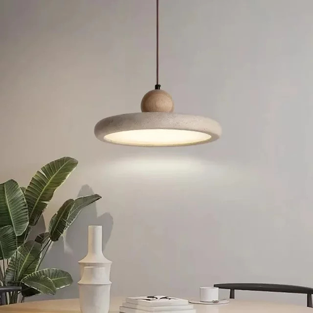 Moderne LED Anhängerleuchte aus Travertin Naturstein in Beige im Nordic Retro Design für Esszimmer und Wohnzimmer - Bild 1