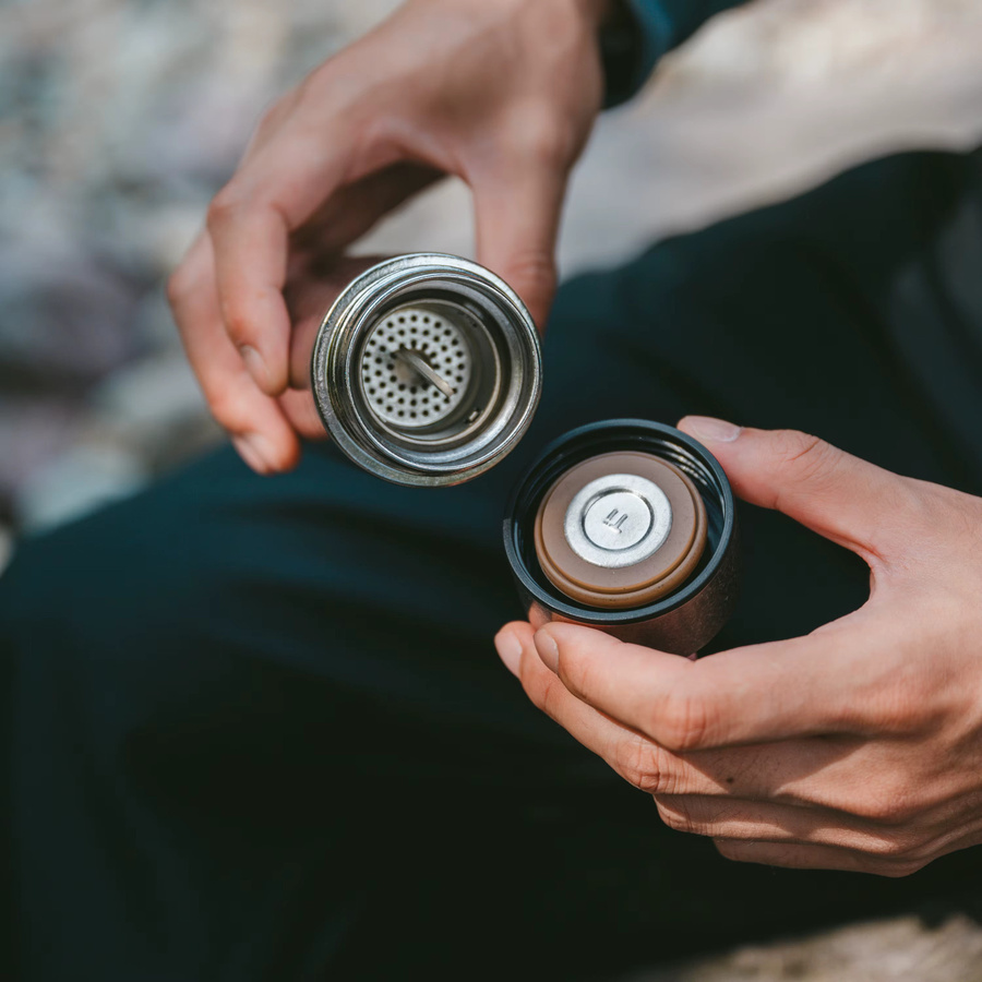 Naturehike Mini Thermos Tasse aus reinem Titan in Silber, 200 ml, tragbarer Vakuum Becher für Camping und Outdoor - Bild 2