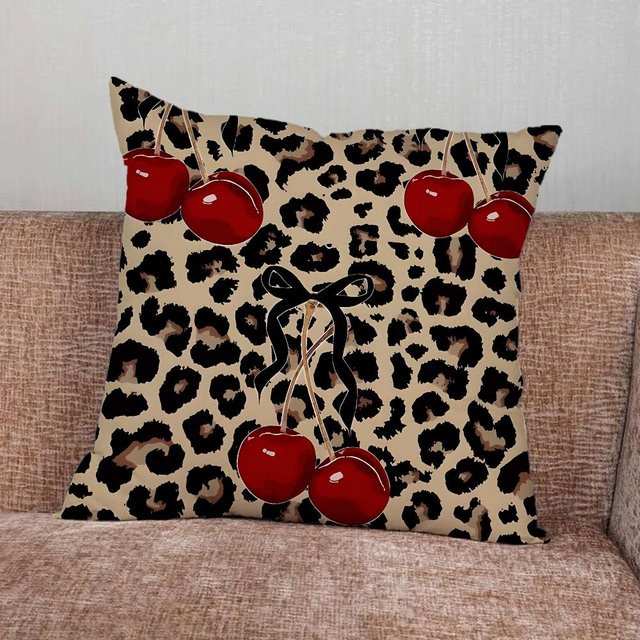 JMG Clothing Kissenbezug mit Leopardenmuster und Kirschstern in Braun, B/B/H: 50 x 50 cm - Bild 1