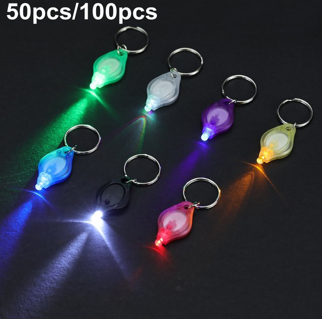 Alonefire LED-Schlüsselanhänger in Mehrfarbig als tragbare Mini-Taschenlampe zur Notbeleuchtung - Bild 1
