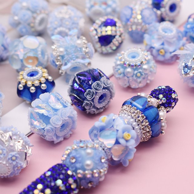YanQi Perlen, blaue Blumen, Acryl, Unisex, 18–25 mm - Bild 1