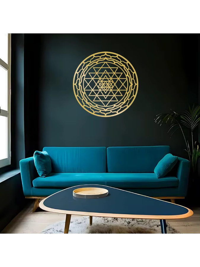 Sacred Yantra Mandala Wandskulptur aus Metall in Gold, kreisförmiges Mandala mit geometrischem Design im Boho-Stil - Bild 5