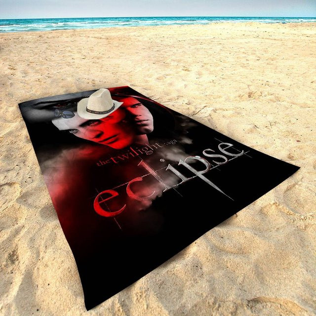 Creative Man Twilight Film Mikrofaser Strandtuch, schnelltrocknend, weiß/mehrfarbig, B: 40 cm, H: 60 cm - Bild 1