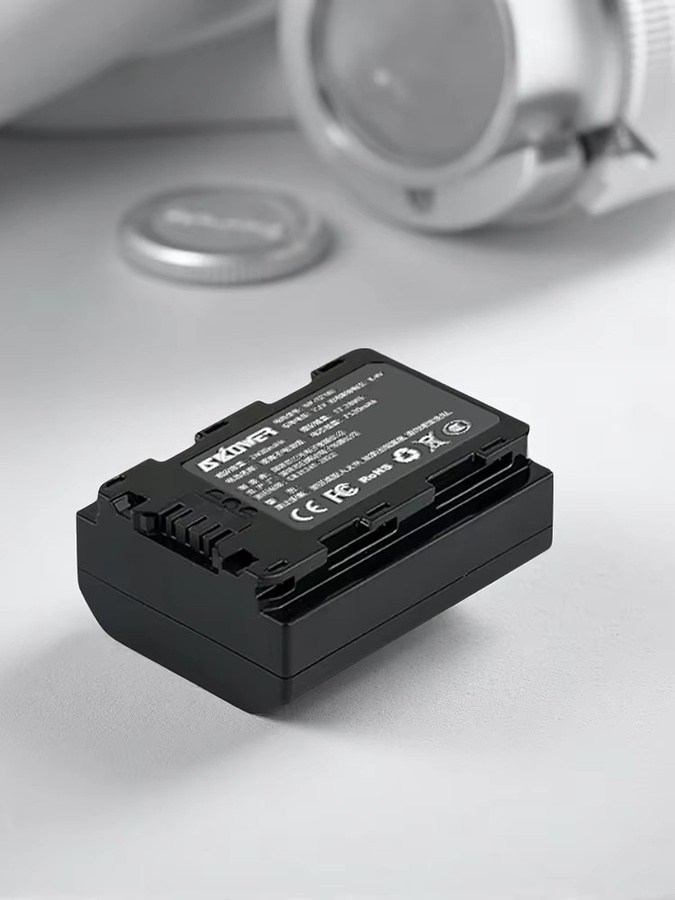 Sony NP-FZ100 Akku mit Doppelladegerät für Kameras in Schwarz, 2520mAh - Bild 6