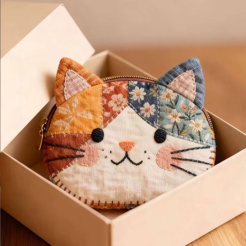 Japanischer Farbblock-Geldbeutel mit Katzenmotiv als niedliche Kosmetiktasche und Schreibwaren-Organizer in Multicolour - Bild 2