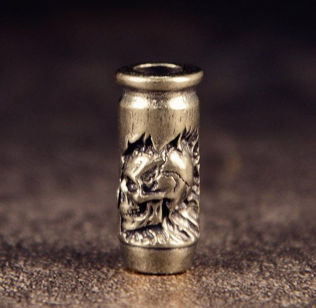 yangyan Anhänger Messing, Totenkopf Kreuz Kugel, Gold, Unisex - Bild 1