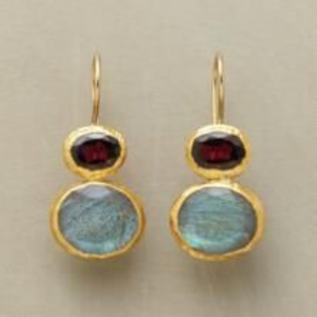 Ohrringe Gold Farbe, Metall, rote und blaue Steine, Damen - Bild 1