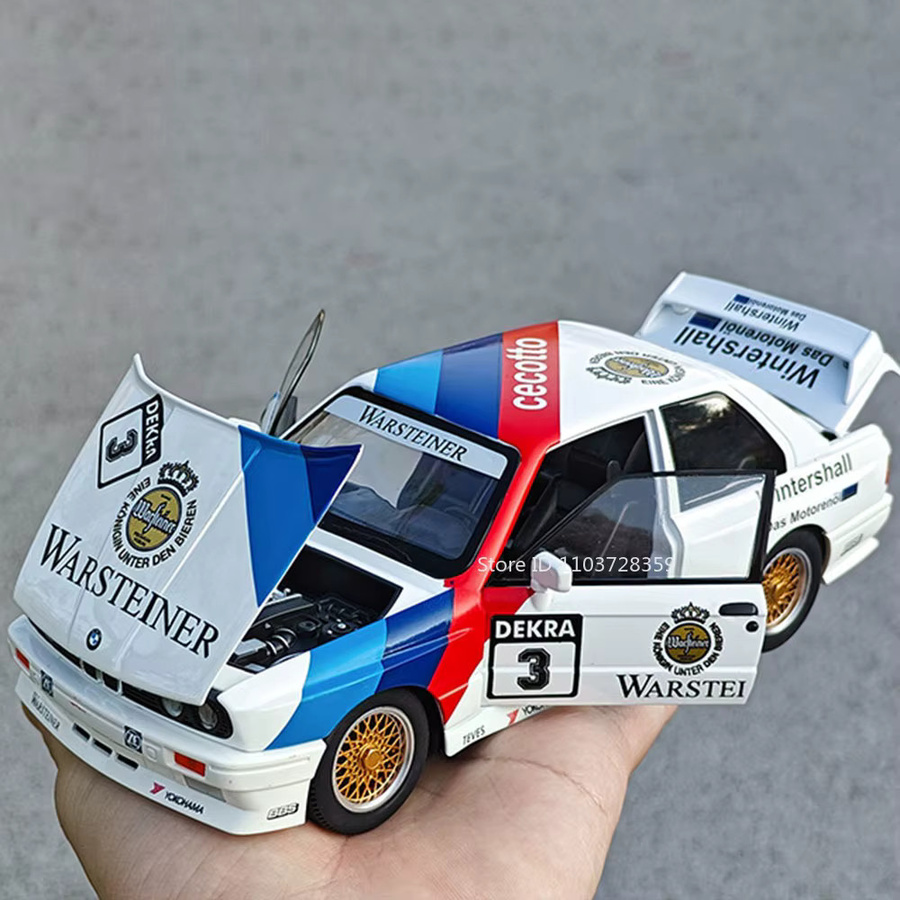 RMZ city M3 Miniaturmodell Supercar, Spielzeug Sportwagen, 1:24, Metall, mit Licht und Sound - Bild 4