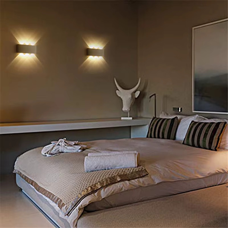 Evelobin LED Wandleuchte Up-Down in Silber aus Aluminium, Wasserdicht IP65, Warmweißes Licht für Innen und Außen - Bild 4