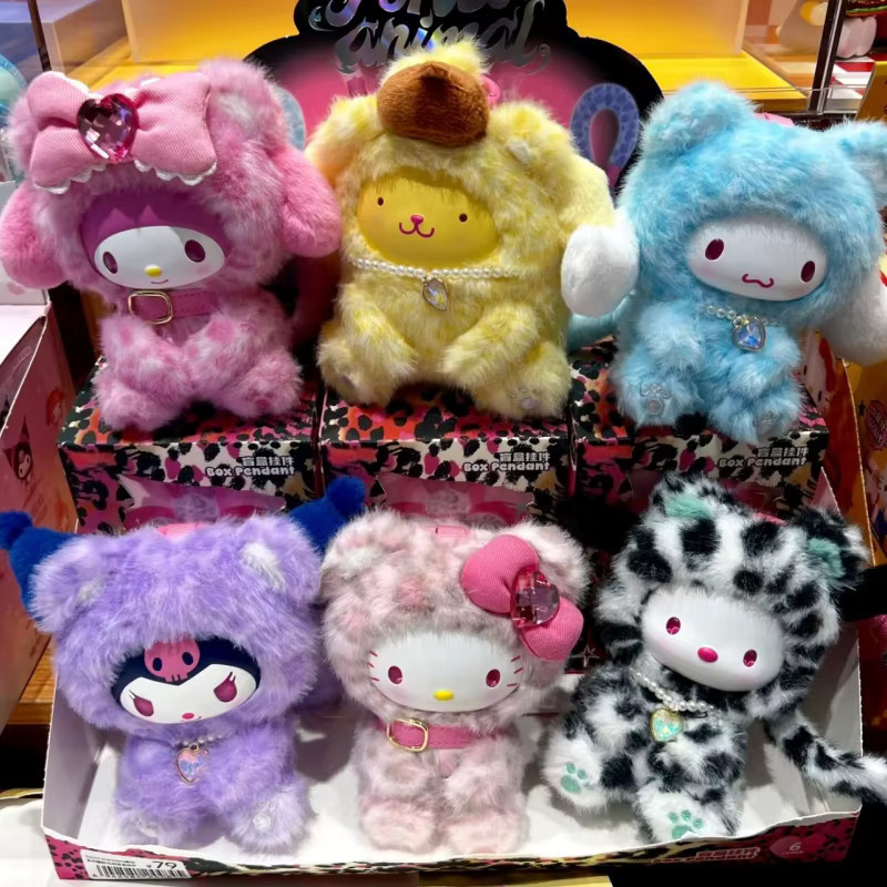 Sanrio Hello Kitty Forest Vibes Blind Box, Vinyl-Plüsch-Anhänger Figuren - Bild 5