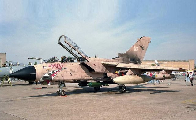 Italeri Tornado GR. 1 RAG, Fahrzeug, 1:72 - Bild 1