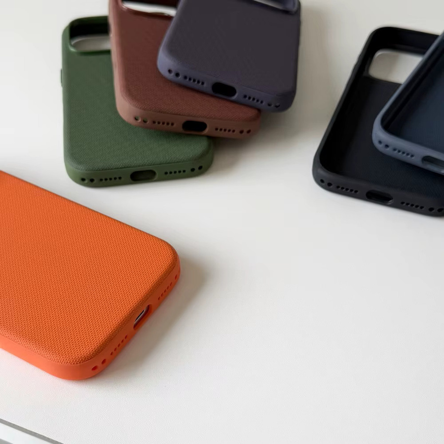Magnetische Apple iPhone Hülle mit weber Textur und Stoßdämpfer-Schutz in Blau - Bild 5