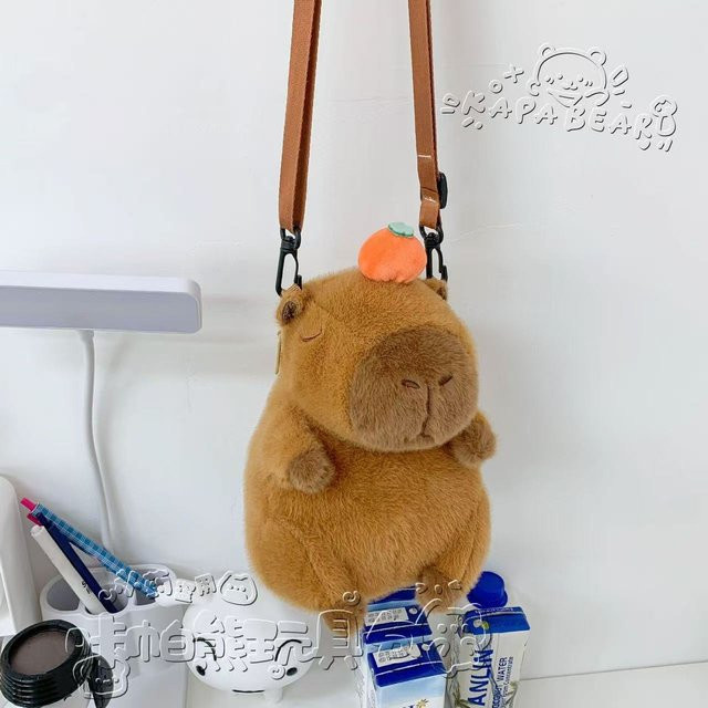 Yiran toy Capybara Plüsch Rucksack, Plüschtier Puppe, Braun - Bild 1