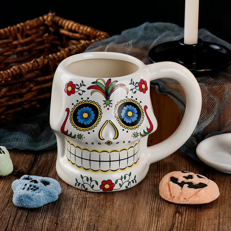 Halloween Totenkopf Kaffeetasse aus Keramik von SILVER BOX in Blau und Weiß, 355 ml - Bild 4
