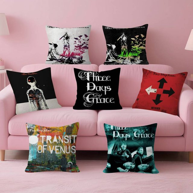 Personalisierte Deko-Kissen Three Days Grace Band Design von kayoom, quadratisch, B/T/H: 45 x 45 x 45 cm - Bild 1