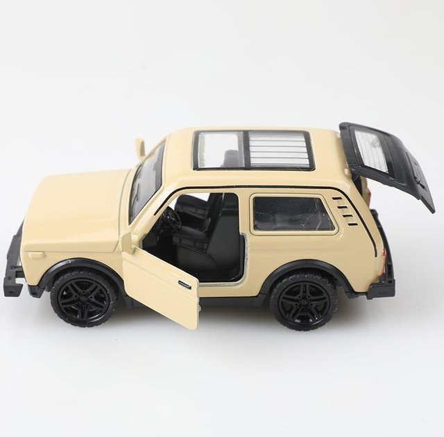 Linyi toy car Lada Niva Retro, Metallmodellauto, Maßstab 1:36, ab 4 Jahren - Bild 1