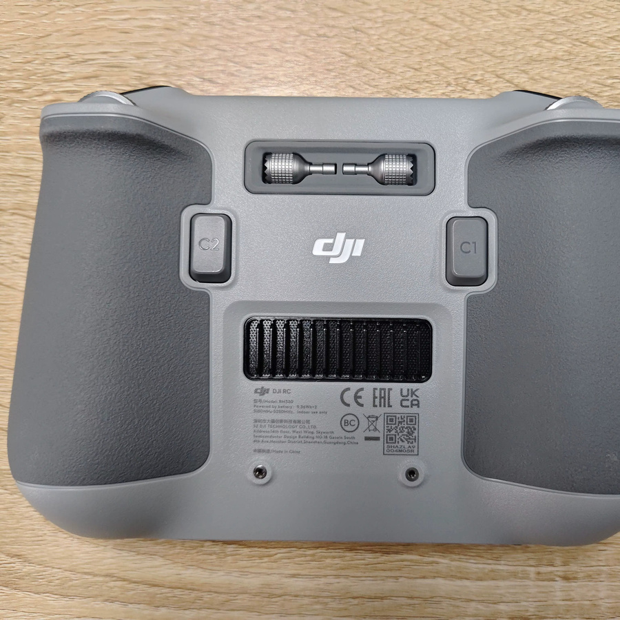 DJI RC Smart Controller RM330 in Grau für DJI Mini 3 Pro, Mavic 3, Mavic 3 Cine, Mavic 3 Classic und Air 2S mit FHD-Bildschirm - Bild 3