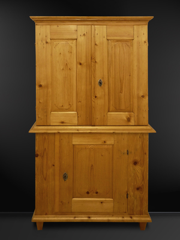 Barock Brotschrank Antikhof Brück aus Weichholz in Braun mit Scharniertüren und Schloss, H x B x T: 181 x 100 x 35 cm - Bild 1