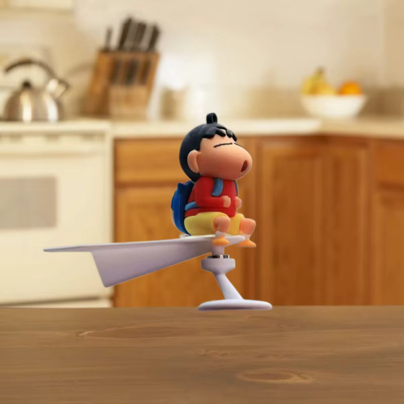 Crayon Shin-chan Lustiges Flugzeug-Ornament, Kunststoff, Mehrfarbig - Bild 2