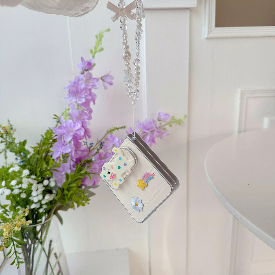 Stoßfeste JINHR Handyhülle mit niedlichem Welpen-Design und Spiegelhalterung für Samsung Galaxy Z Flip 3, 4, 5, 6, 7 in Weiß inklusive Lanyard - Bild 4