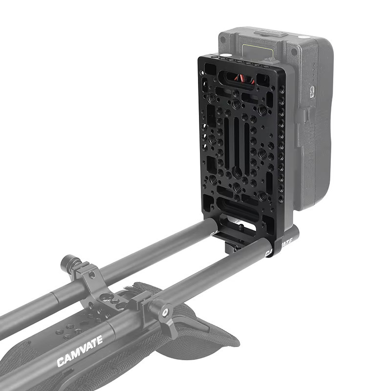 CAMVATE V-Mount Batterieplatte Käseplatte mit 15 mm Stangenklemme in Schwarz als einteiliger Power Splitter Adapter für V-Lock Netzteile - Bild 2