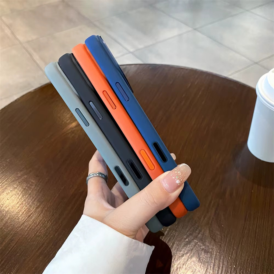 Xeber Magnetische TPU Schutzhülle für iPhone 17 16 15 14 Pro Max mit MagSafe und Kameraschutz in Grau - Bild 2