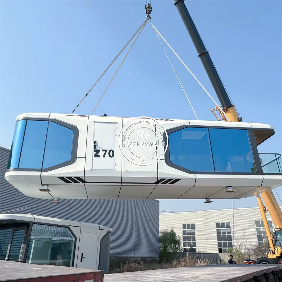 Modernes modulares Kapselhaus von ZZREALLY in Weiß als kompaktes, mobiles vorgefertigtes Haus für den Tourismus - Bild 2
