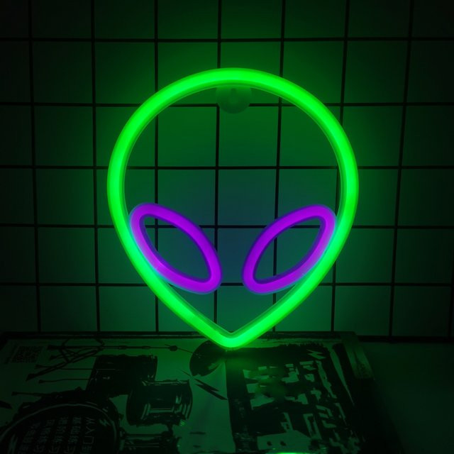 Phantasy Star Alien LED Neonlicht zur Wanddekoration für Schlafzimmer und Spielzimmer - Bild 1