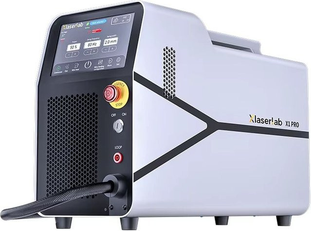 Xlaserlab X1 Pro 3-in-1 Handgeführte Laser-Schweiß-, Reinigungs- und Schneidemaschine 700W Tragbarer Luftgekühlter Laserschweißer - Bild 1