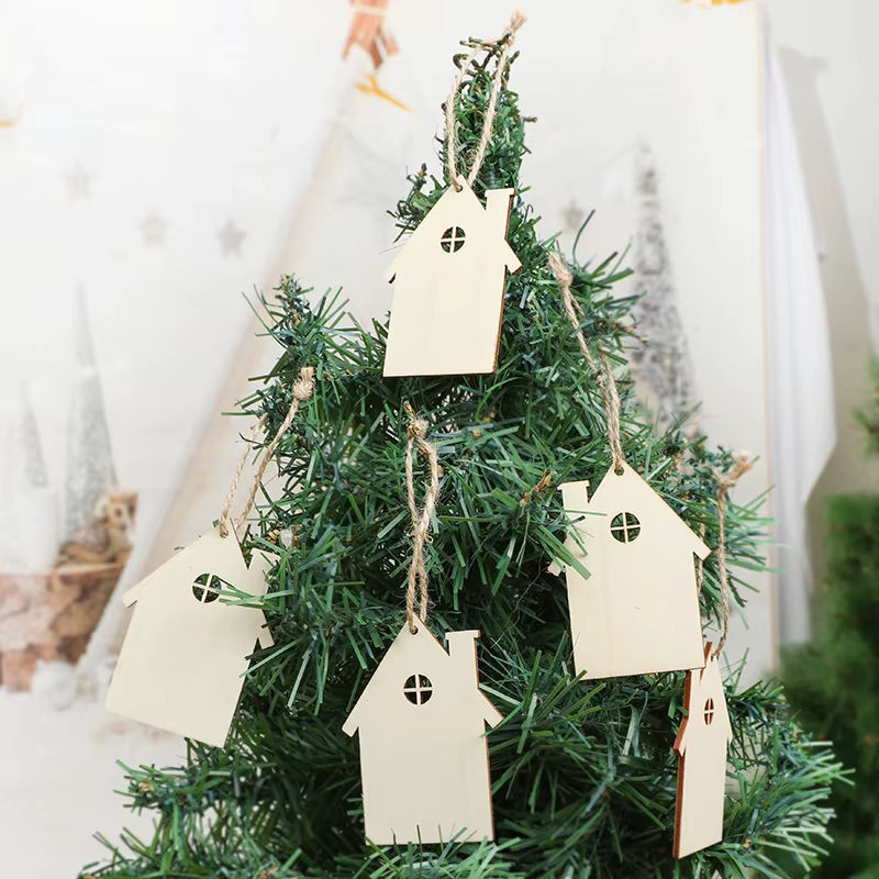 10 Stück Holzhaus Hängeornamente aus Holz in Beige für Weihnachtsdekoration und DIY Handwerk - Bild 3