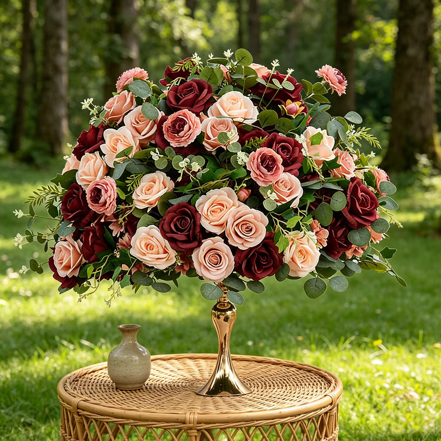 Uflower Künstliche Blumen als Tischdekoration mit roten Rosen und grünen Blättern für Hochzeit und Party, Durchmesser: 30 cm x 30 cm - Bild 3