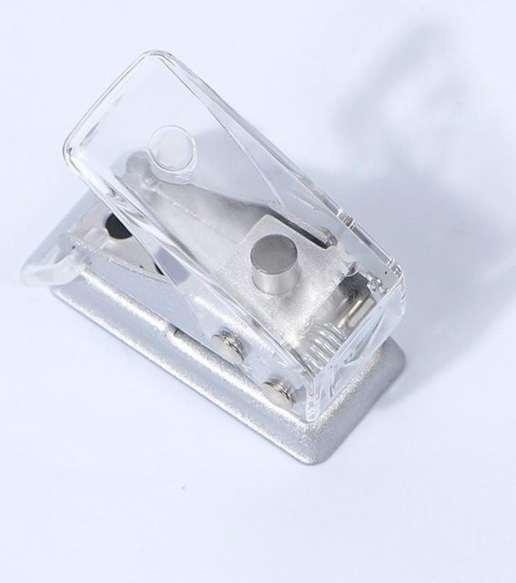 YULIN Mini-Einlochlocher für Büro und Schule, manueller Kreislochstanzer mit 6mm Lochung, transparent/lila - Bild 1