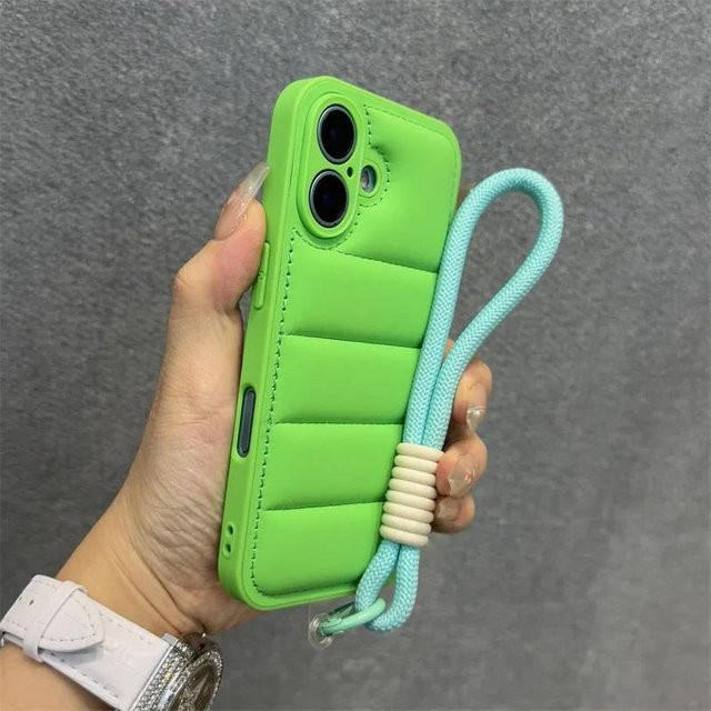 Stoßfeste Silikonhülle mit Handgelenkband und Kameraschutz für iPhone 16 Pro Max, 15, 14, 13, 12, Plus und Pro, Farbe: Grün - Bild 1