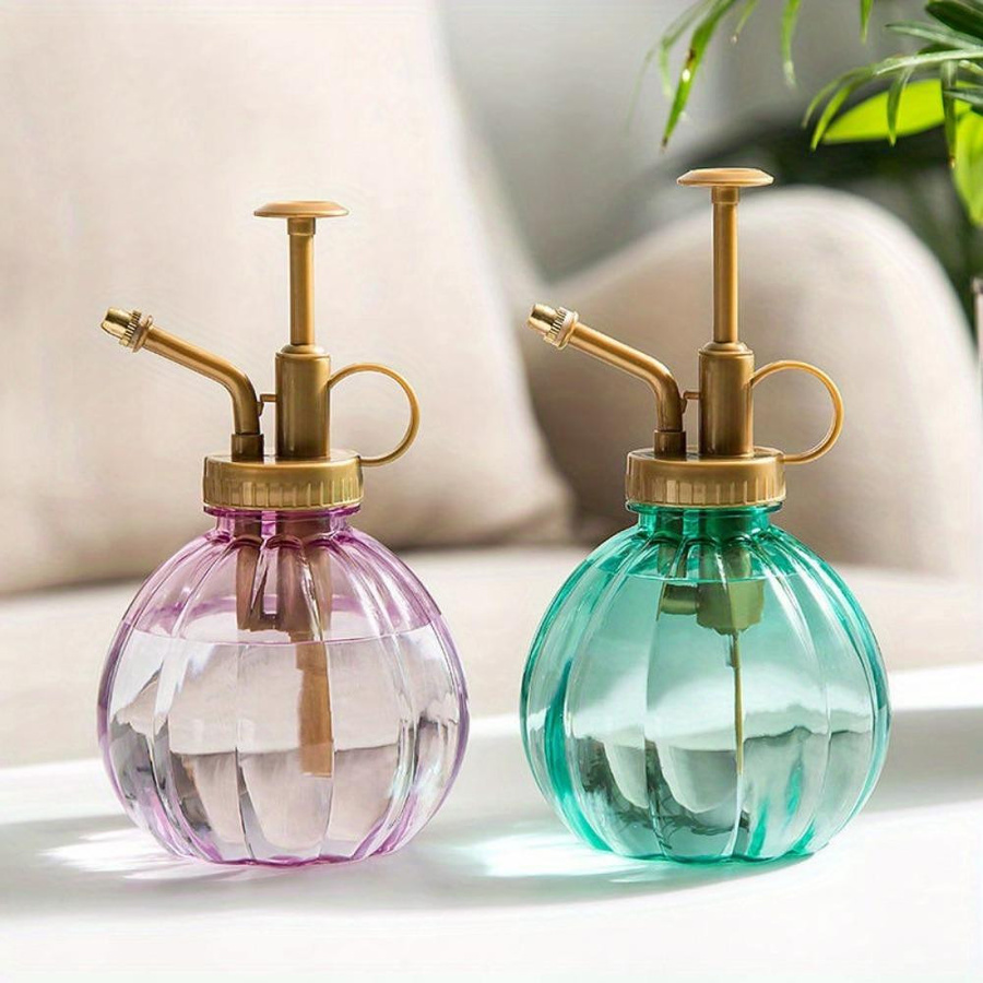 Pflanzen-Sprühflasche in Kürbis-Design als Bewässerungssprayer für Blumen und Topfpflanzen in Grün - Bild 3
