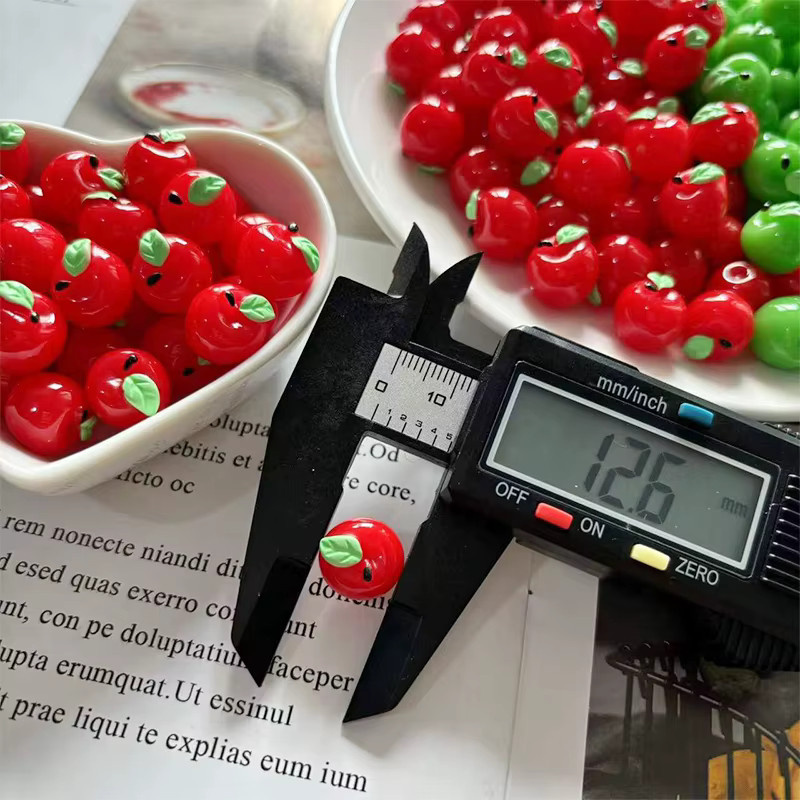 Miniatur-Apfel-Cabochons aus Kunstharz in Grün und Rot für DIY-Handwerk und Weihnachtsdekoration, 6 oder 12 Stück - Bild 3