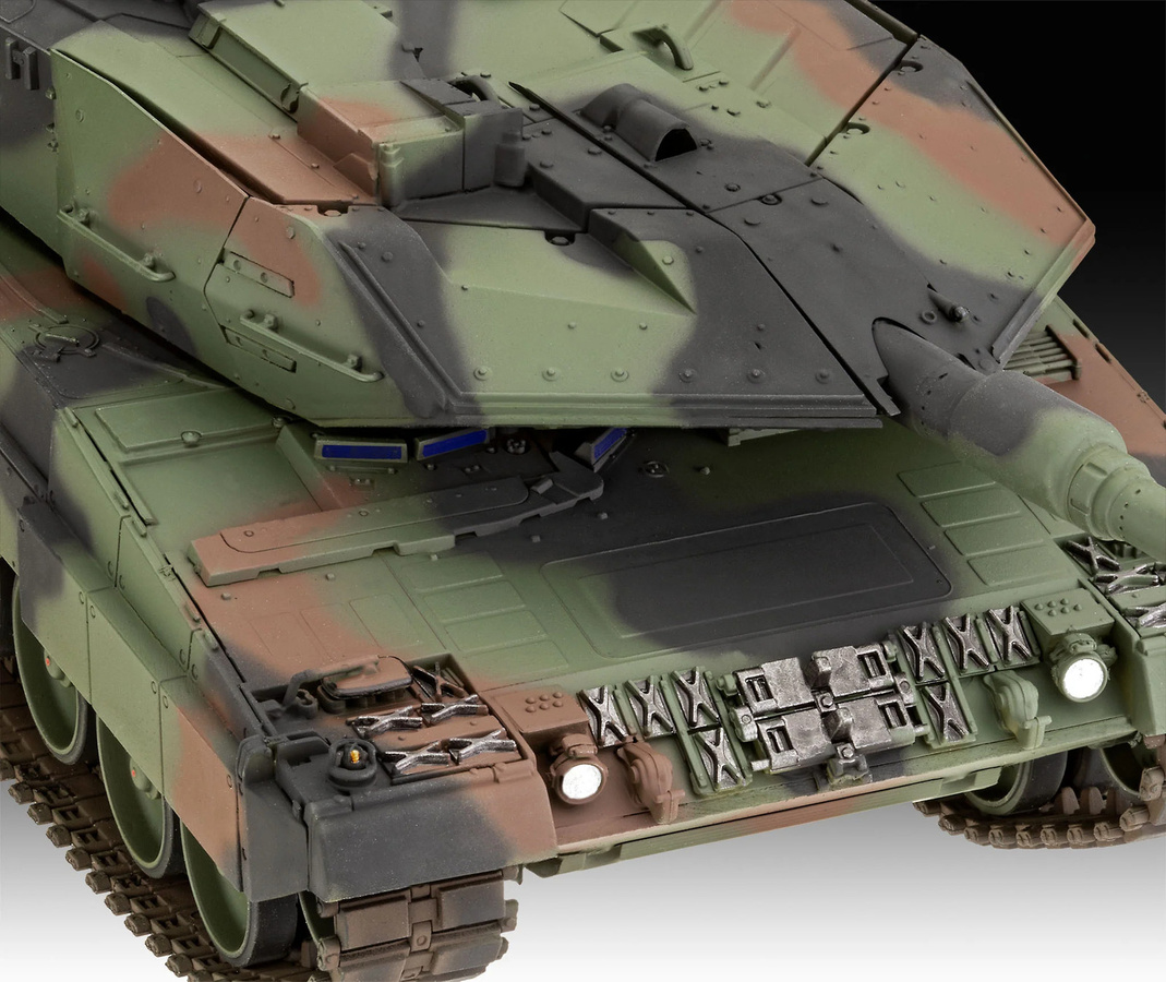 Revell Leopard 2 A6M+, Modellbau, 1:35 - Bild 4