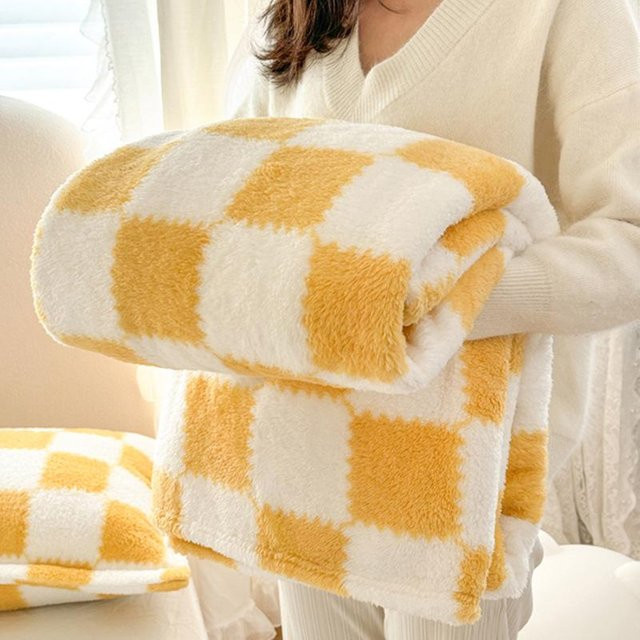 HomeHarmony Panda Karo Plüsch Flanell Decke aus Fleece in Gelb, B/B: 150 x 200 cm - Bild 1