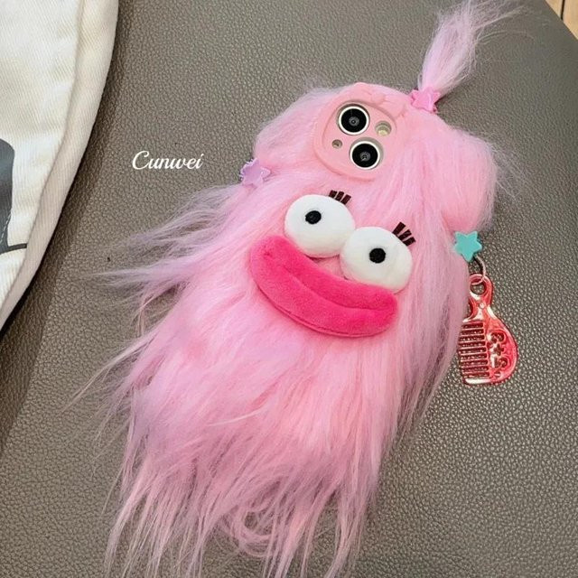 Flauschiges Plüschmonster iPhone Case Yoshikichi in Rosa für iPhone 17 Pro Max 16 15 14 13 12 11 weiches Winter Cover - Bild 1