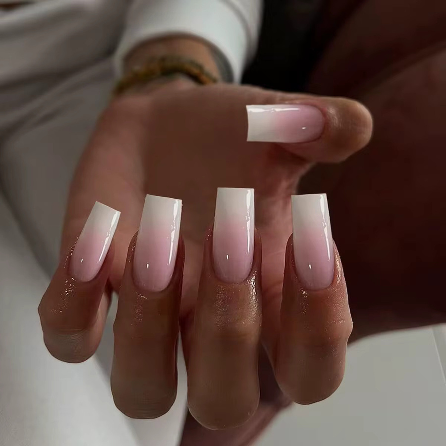 MAFANAILS Kunstnägel, rosa bis weißes Ombre, quadratisch, glänzend, 120 Stück - Bild 4