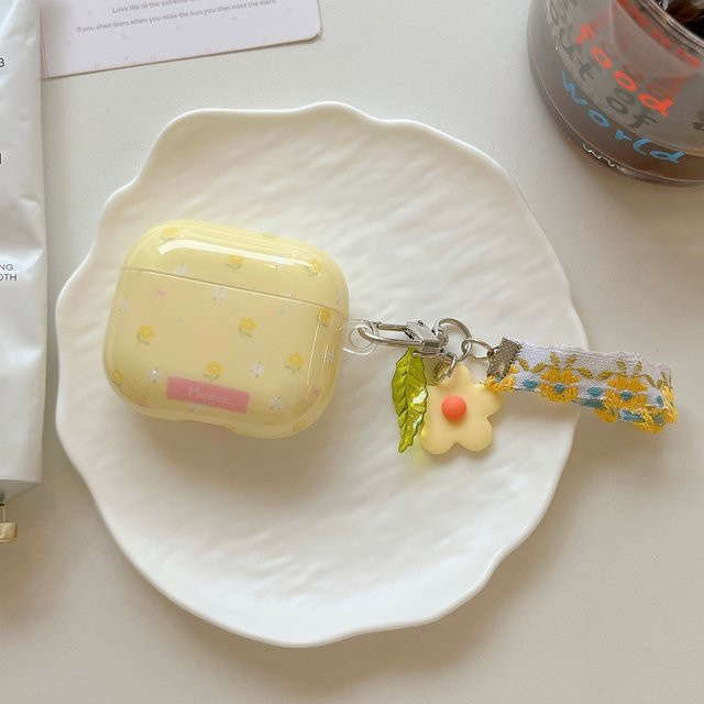 Glänzende AirPods Schutzhülle im koreanischen Stil mit gelben Blumen und Anhänger für Apple AirPods 1, 2, 3, 4 und Pro/Pro 2/Pro 3 - Bild 1