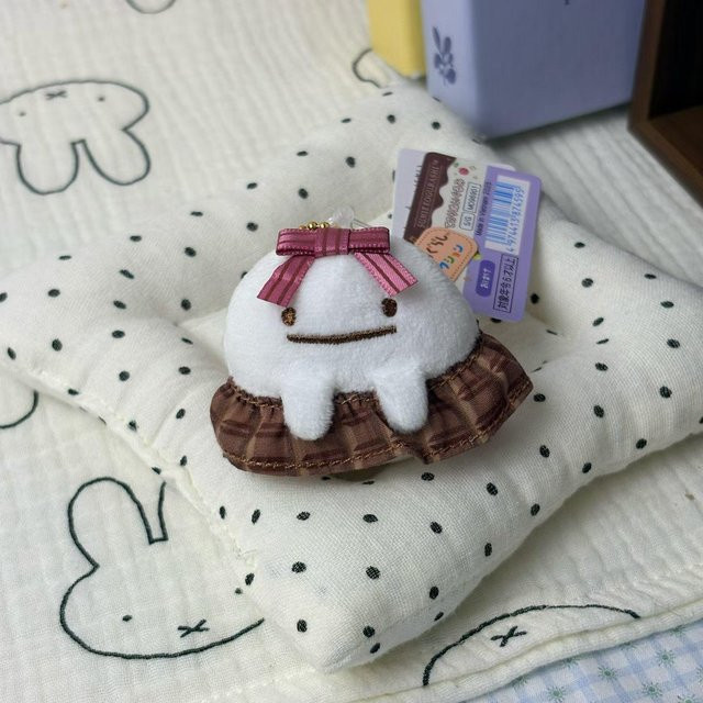 San X Sumikko Gurashi Zuckerwürfel Café, Plüschtier Schlüsselanhänger, ab 18 Jahre - Bild 1