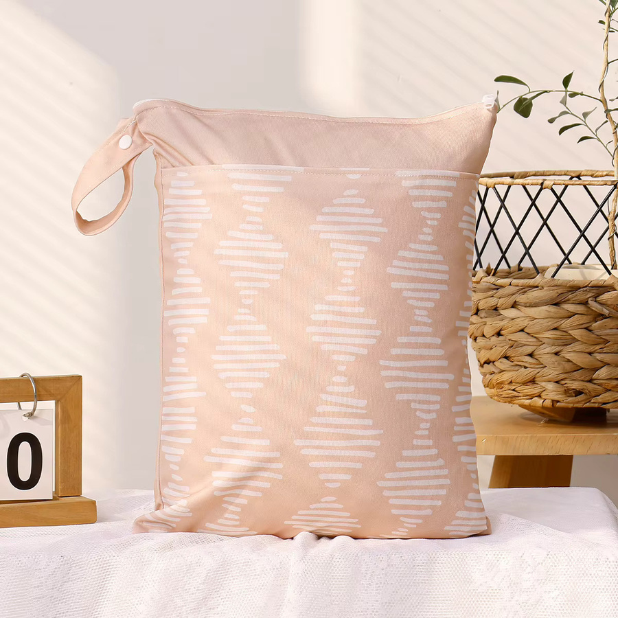 HappyFlute Windel-Waschbeutel im INS-Stil, Pink, B/H: 30 x 40 cm, wasserdicht und waschbar mit doppeltem Reißverschluss - Bild 2