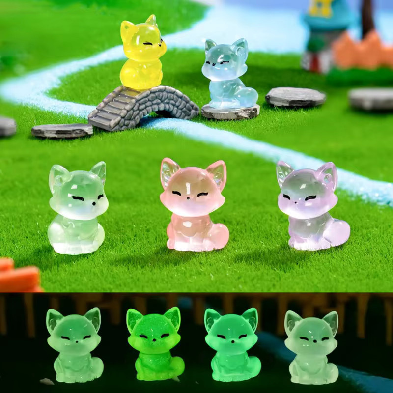 XMSJ Leuchtende Harz-Füchse in 6 Farben, Kleine Tierfiguren für DIY-Basteleien und Gartendekoration, 10 Stück - Bild 3
