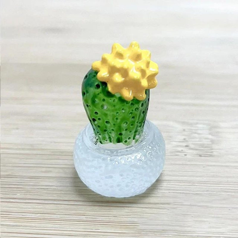 Love Home Garden Mini Kaktus Figur Ornament aus Kunstharz in Mehrfarbig für Aquarium und Heimdekoration - Bild 1