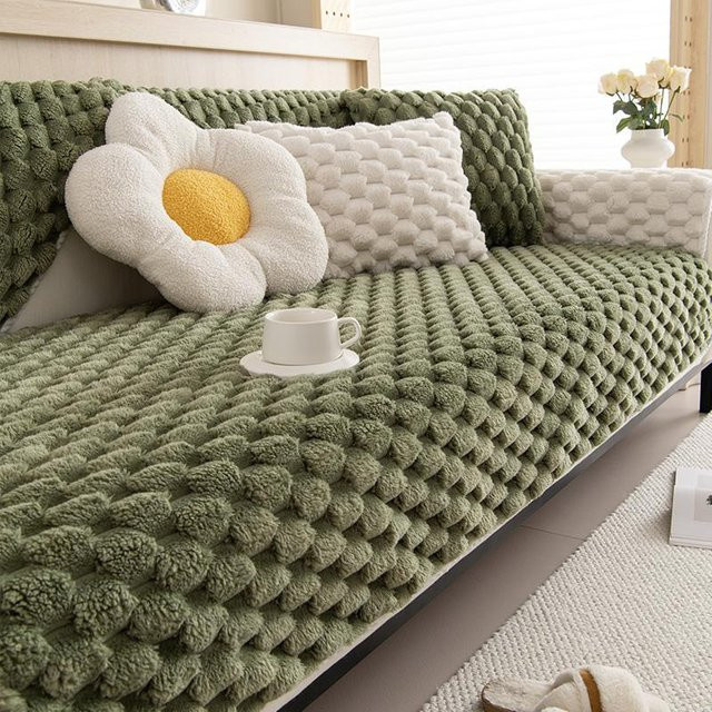 Winter-Sofabezug von Your Warm Home aus weichem Plüsch in Grün, rutschfester Couchschutz für dein Wohnzimmer, H 90 x B 120 cm - Bild 1