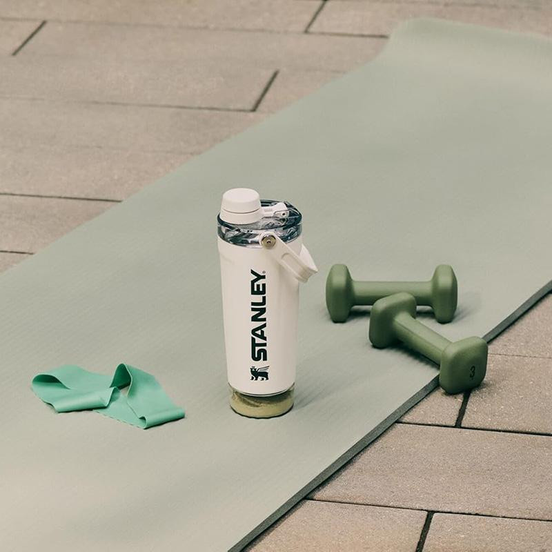 Stanley The Active Shaker Tumbler Set mit Behälter, Koreanisch Rose Quartz, Pink, 591 ml + 103 ml - Bild 2