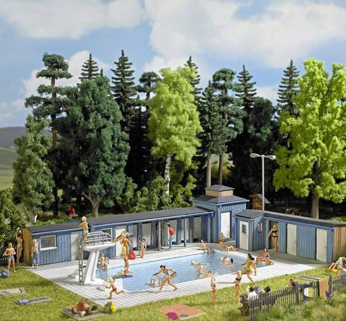 Busch 1433 H0 Freibad-Bausatz aus Holz - Bild 1